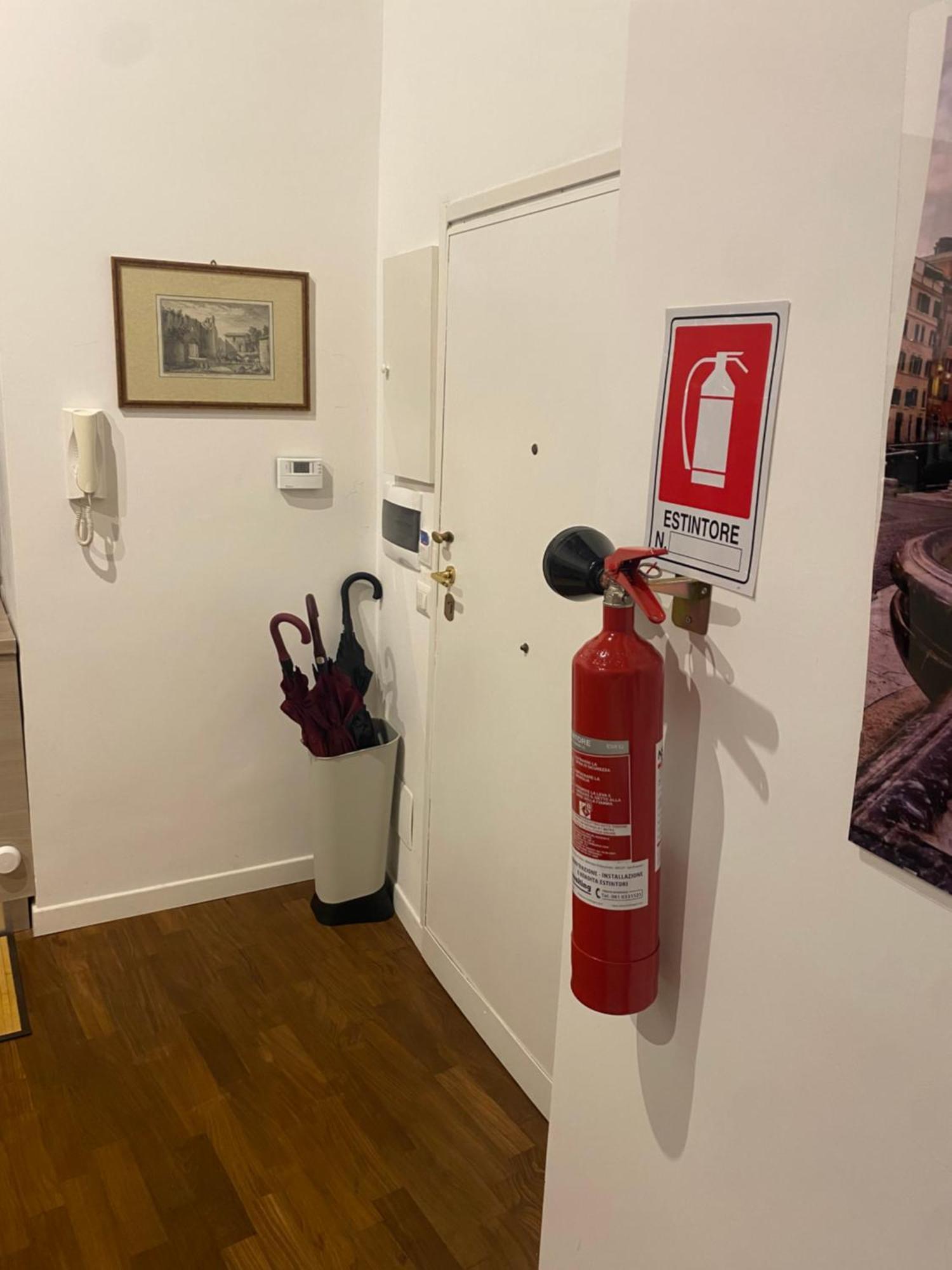 Apartmán Residenza Bernini Řím Exteriér fotografie